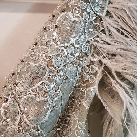 Size 10(XL) real fur long sleeves/ customized handbeand / gray / luxury dress - Picture 8 of 14